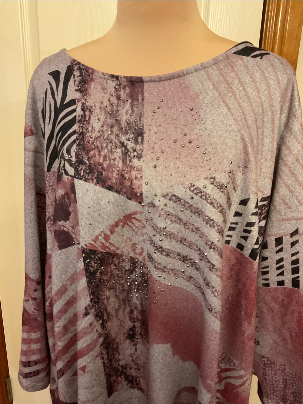 Avenue Rose/Mauve Patterned Sparkly Embellished Top Fringed Lace Hemline 22/24W - Picture 2 of 10